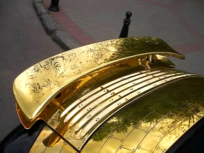 Golden cars on Moscow street