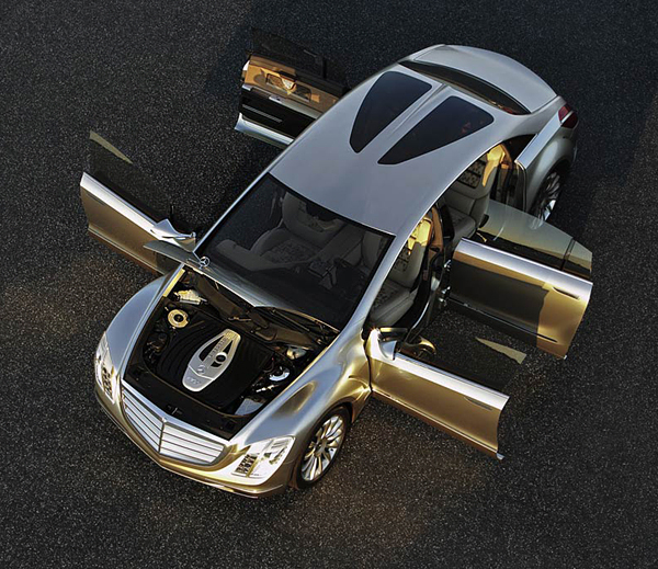 Mercedes F700