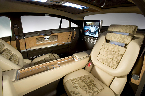 Mercedes F700