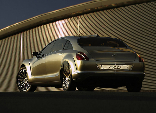 Mercedes F700