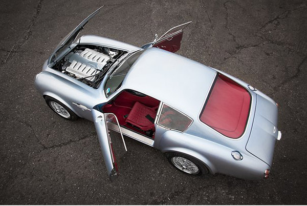 Aston Martin DB7 / DB4 GT Zagato Evocation