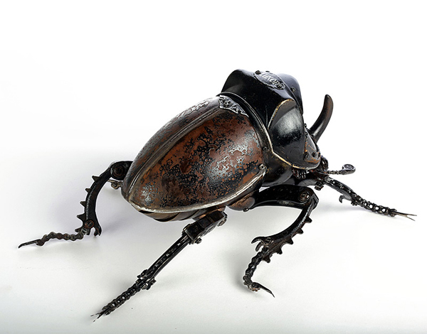 Edouard Martinet's Insect Sculptures