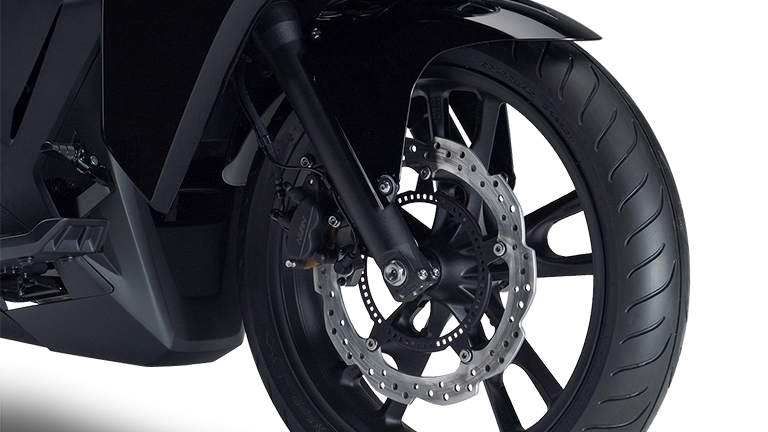 Honda NM4 Vultus