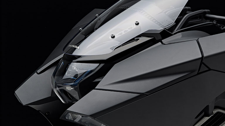 Honda NM4 Vultus