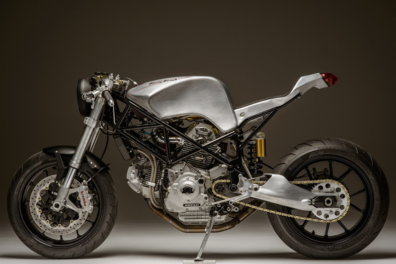 Ducati 900SS custom by Atom Bomb