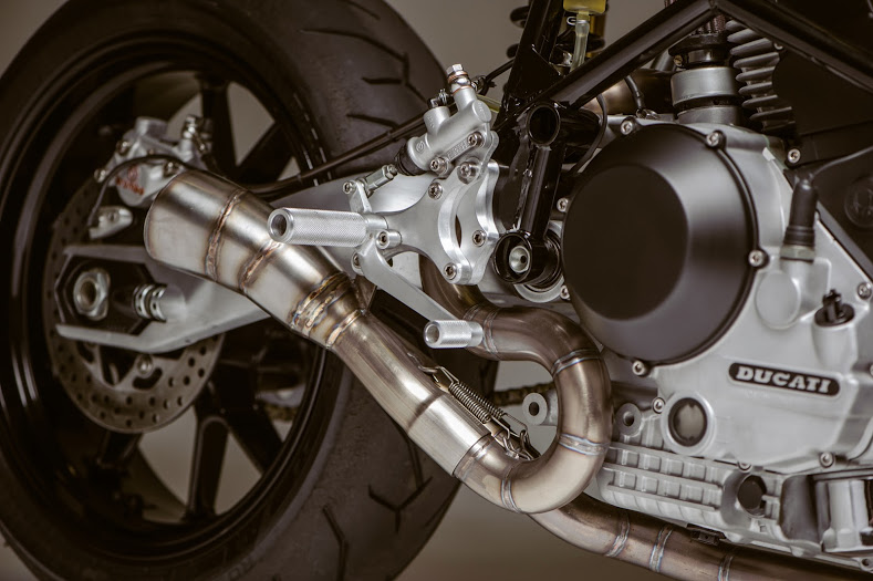 Ducati 900SS custom by Atom Bomb