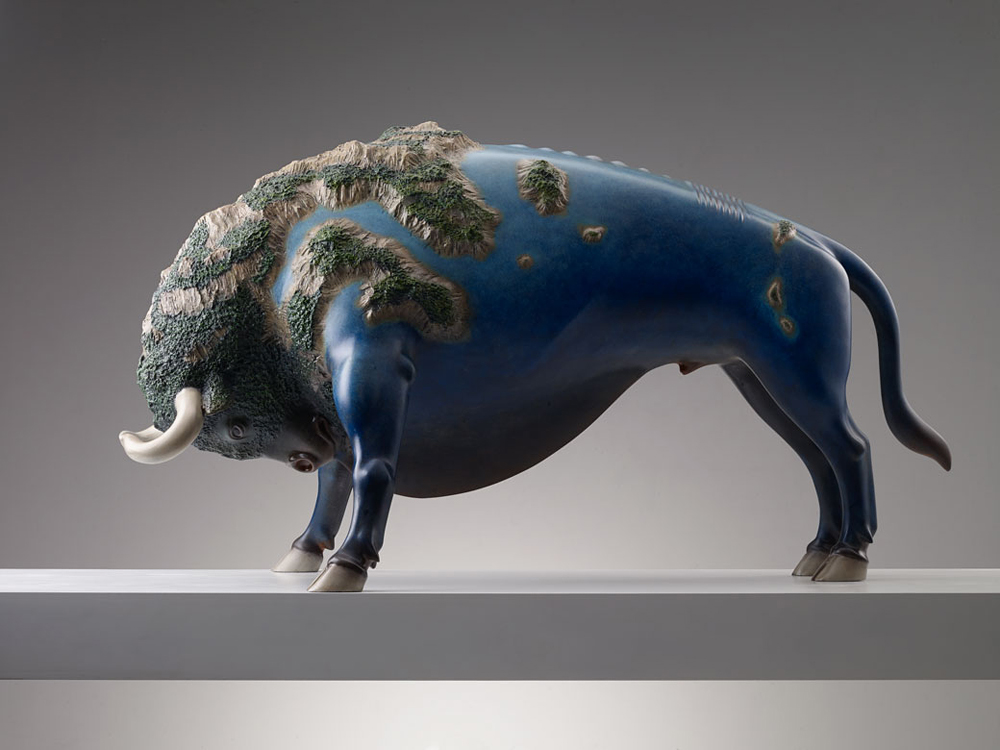 Surreal Animal Sculptures by Wang Ruilin