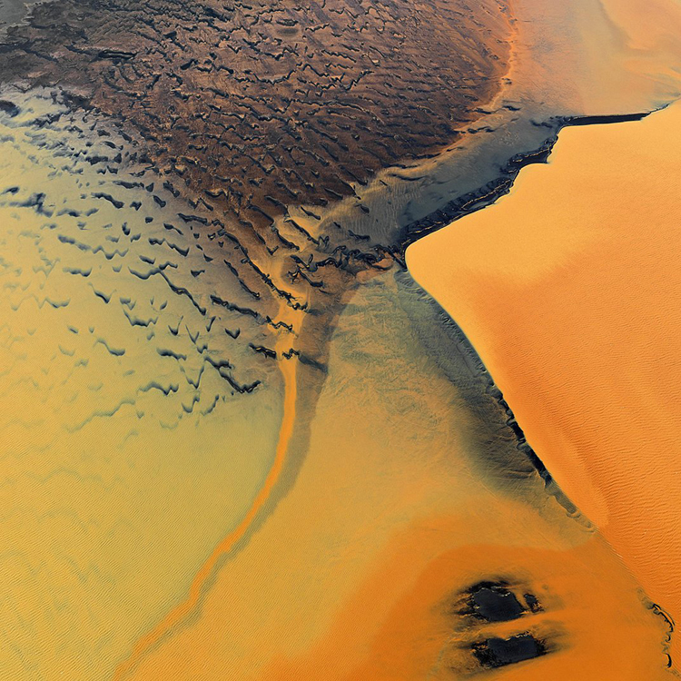 Colours of the Earth by Bernhard Edmaier