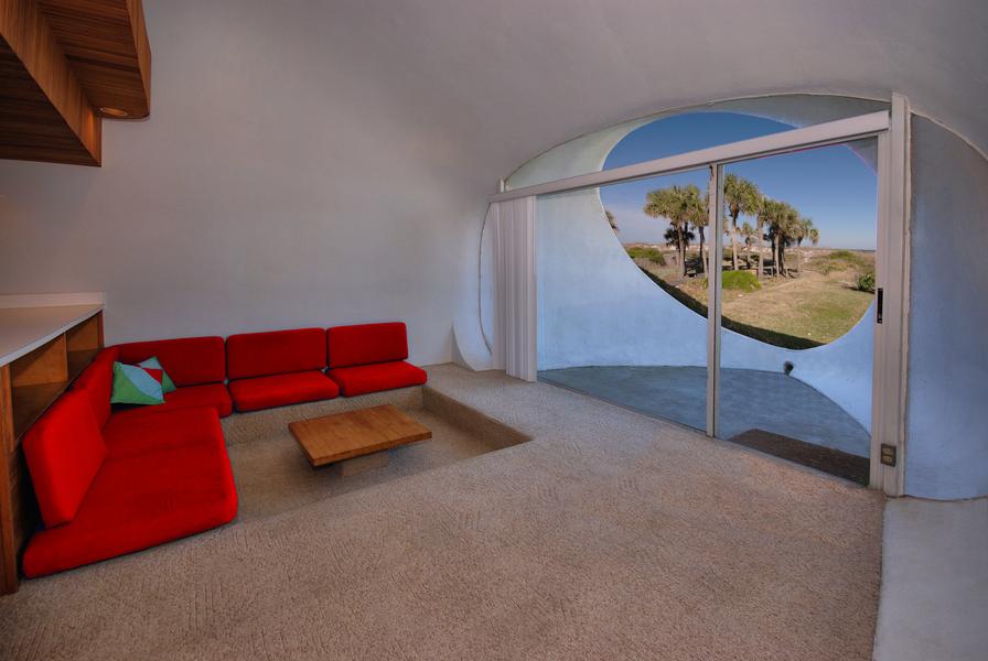 Dune House by William Morgan
