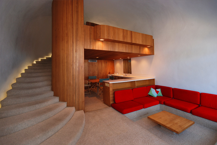 Dune House by William Morgan