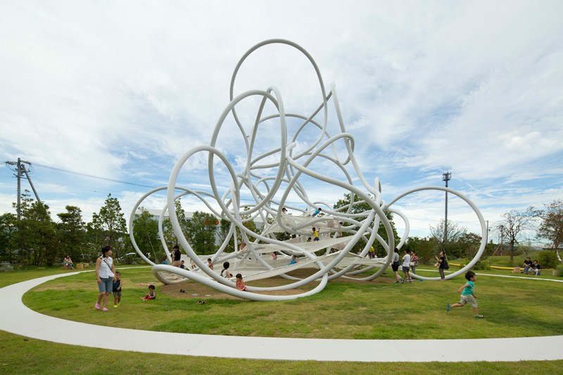 Sculptural Playground Forest Loops in Japan