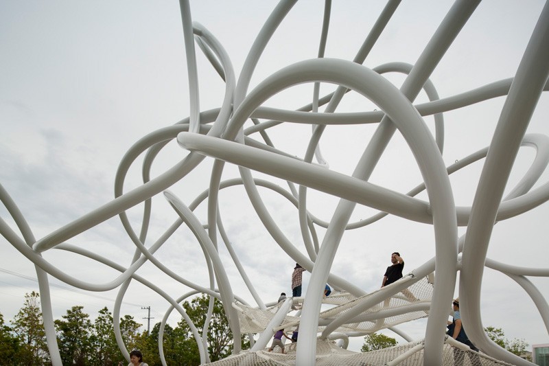 Sculptural Playground Forest Loops in Japan