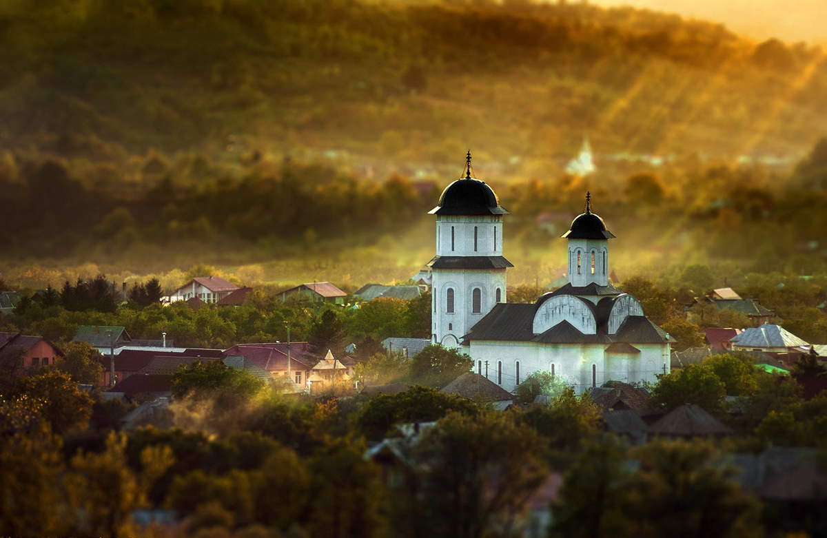 Picturesque Romania on Photos of Alex Robciuc