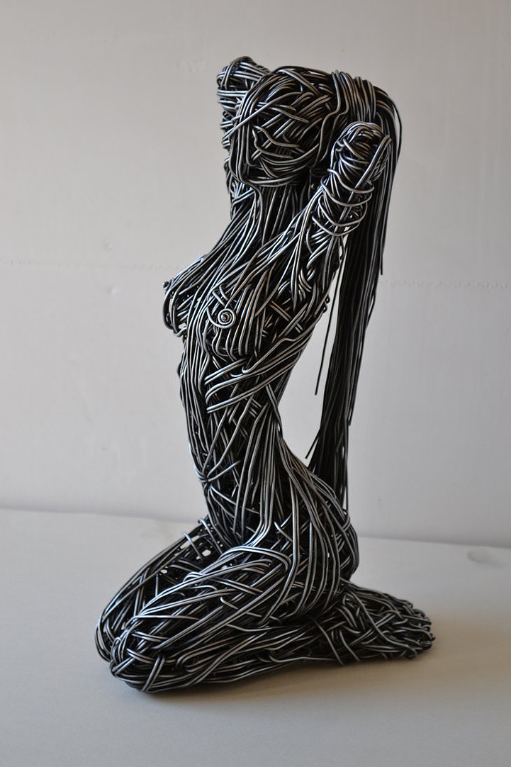 Wire Sculptures by Richard Stainthorp