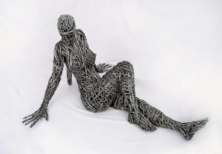 Wire Sculptures by Richard Stainthorp
