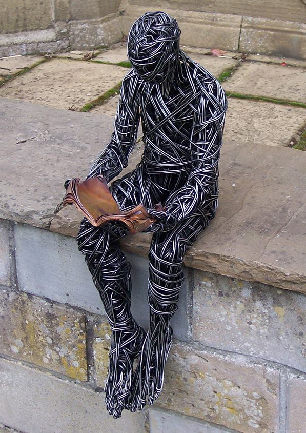 Wire Sculptures by Richard Stainthorp