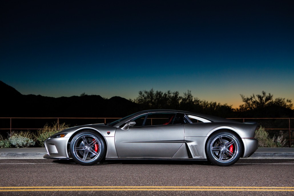 Supercar Falcon F7