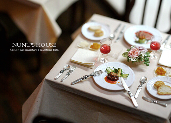 Detailed Miniature Dishes by Tomo Tanaka