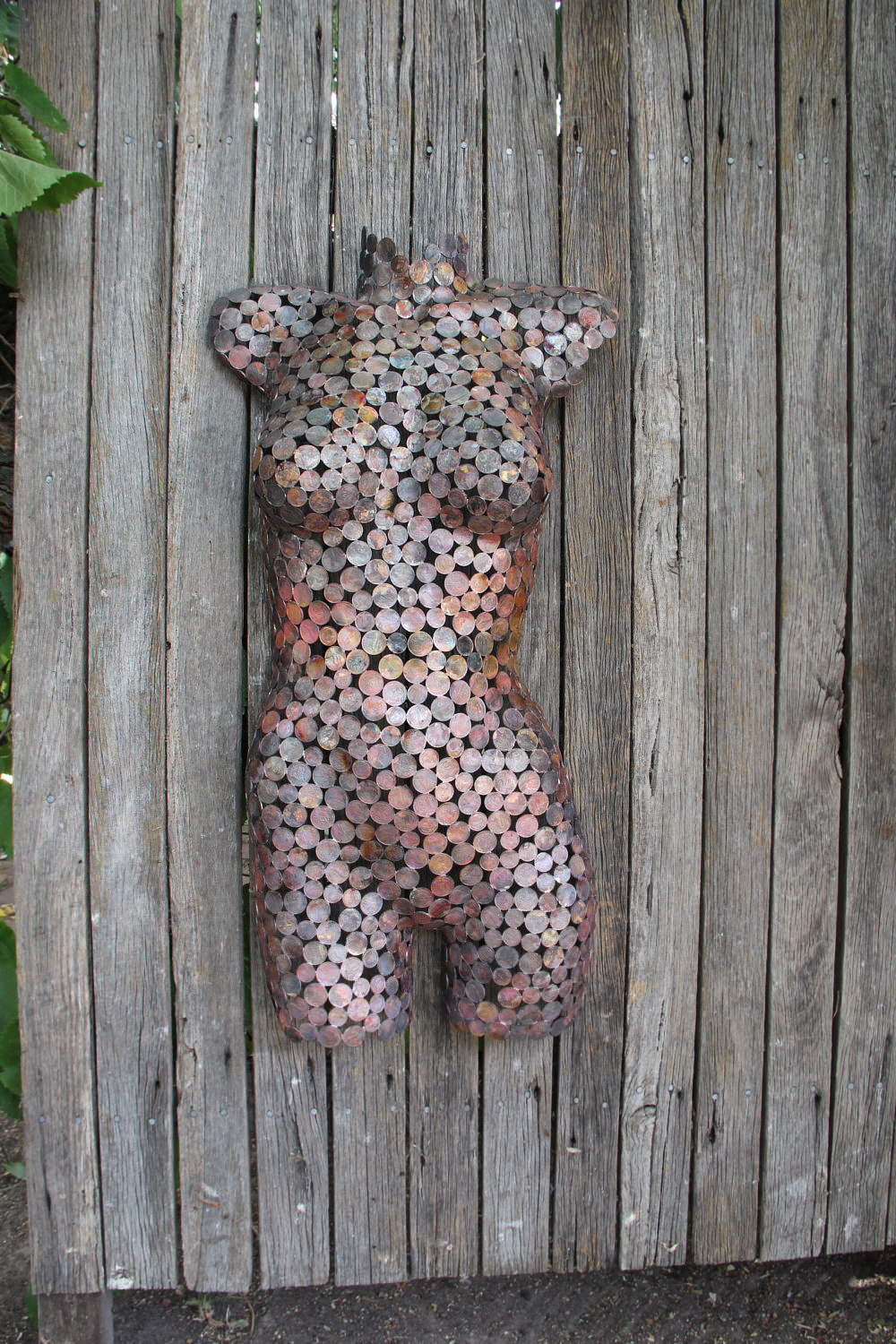 coin female torso by Moerkey