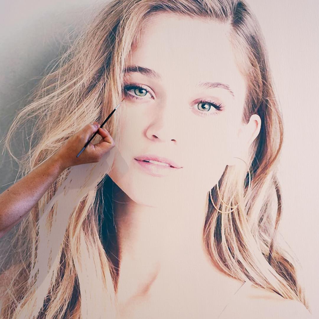 Photorealistic Paintings