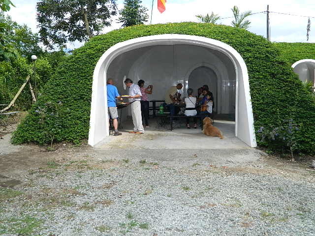 Company Builds Hobbit Houses In Just 3 Days