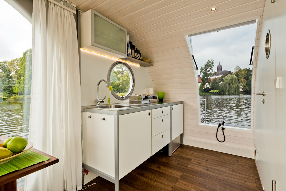 Innovative Nautilus Houseboats for Modern Lifestyle