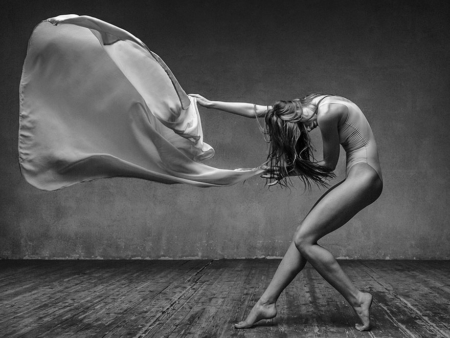 Explosive Dance Portraits By Alexander Yakovlev