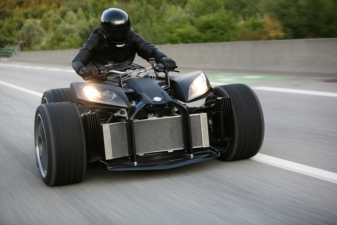 Lazareth Wazuma V12 Bike