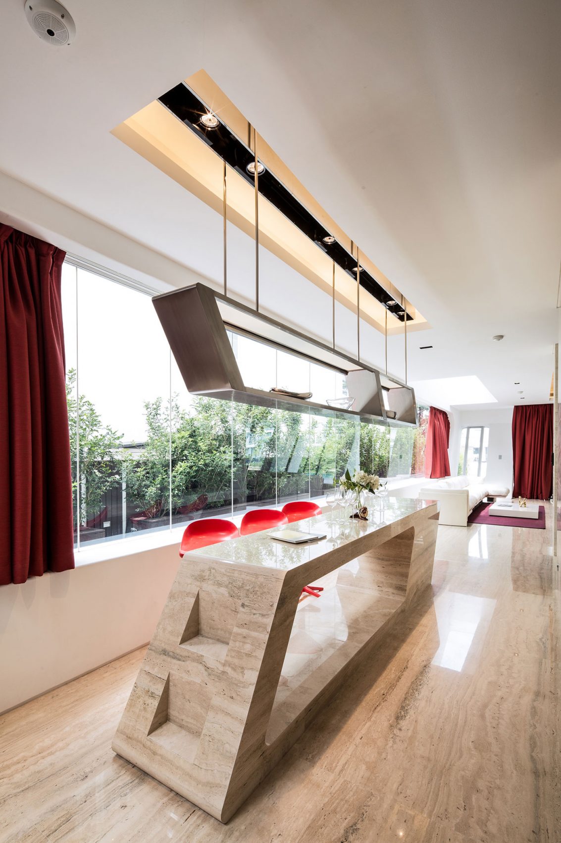 Modern Villa Mistral in Singapore