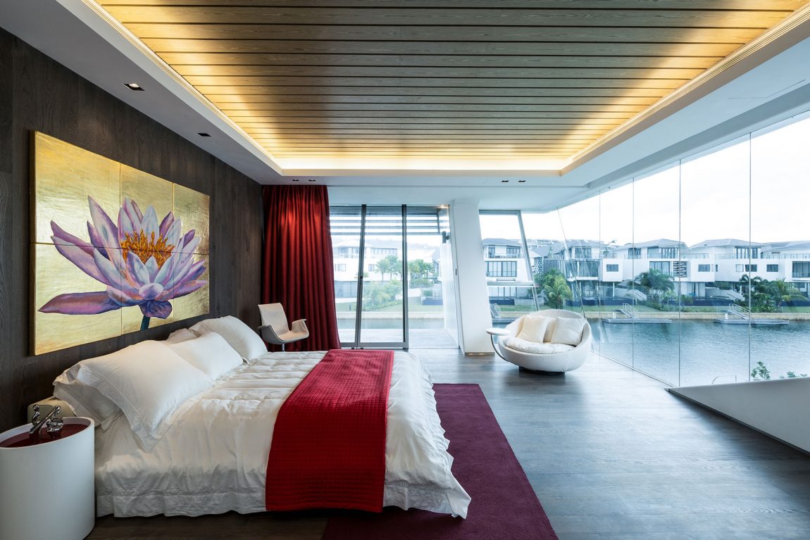 Modern Villa Mistral in Singapore
