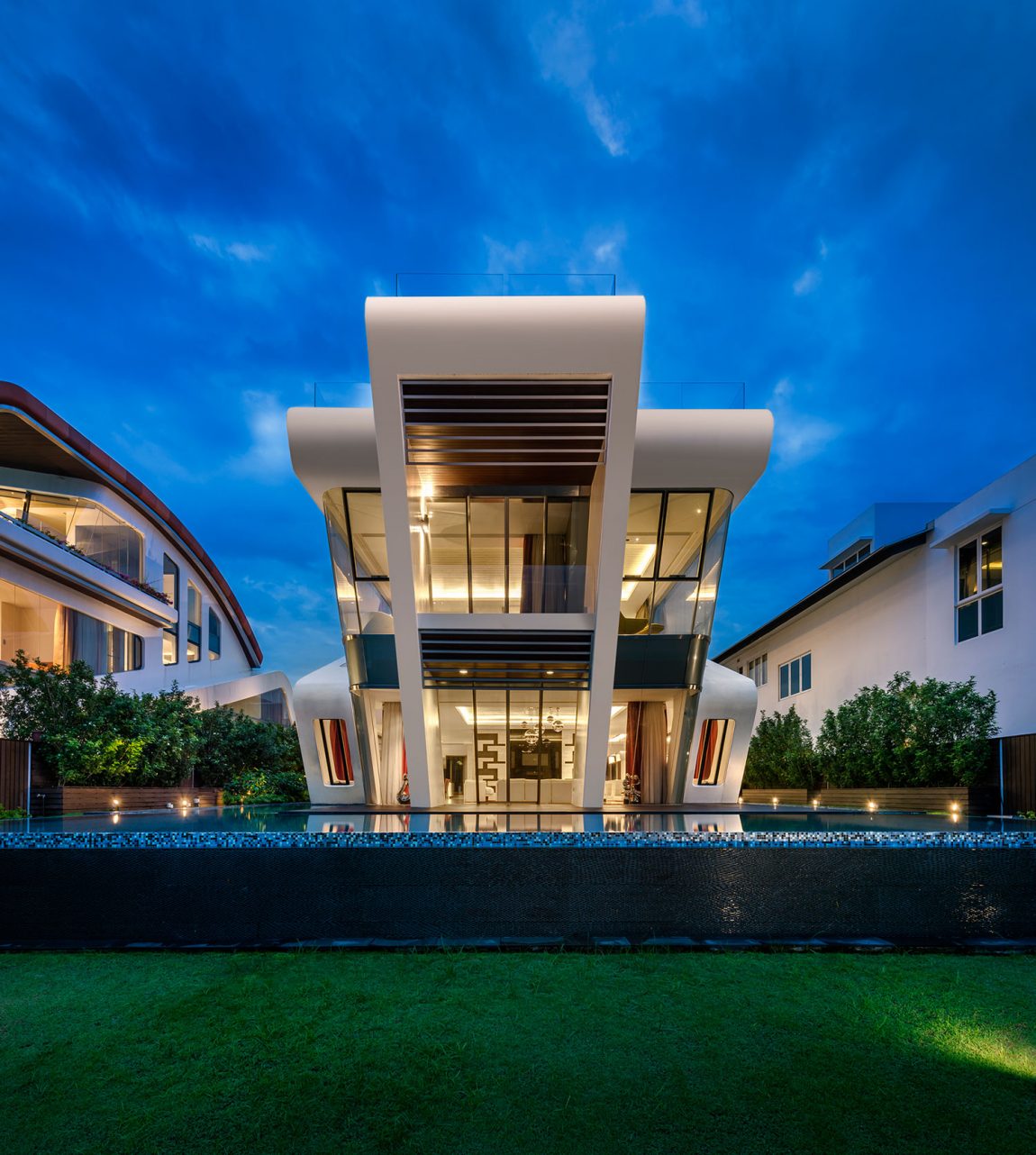 Modern Villa Mistral in Singapore