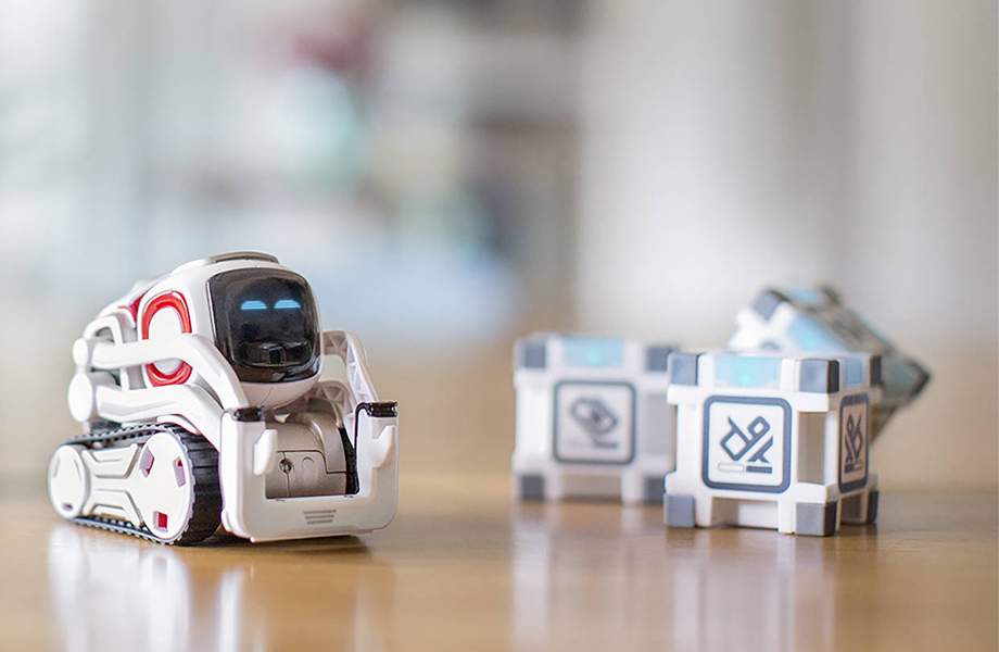 Anki's Cozmo - A Robot With Personality