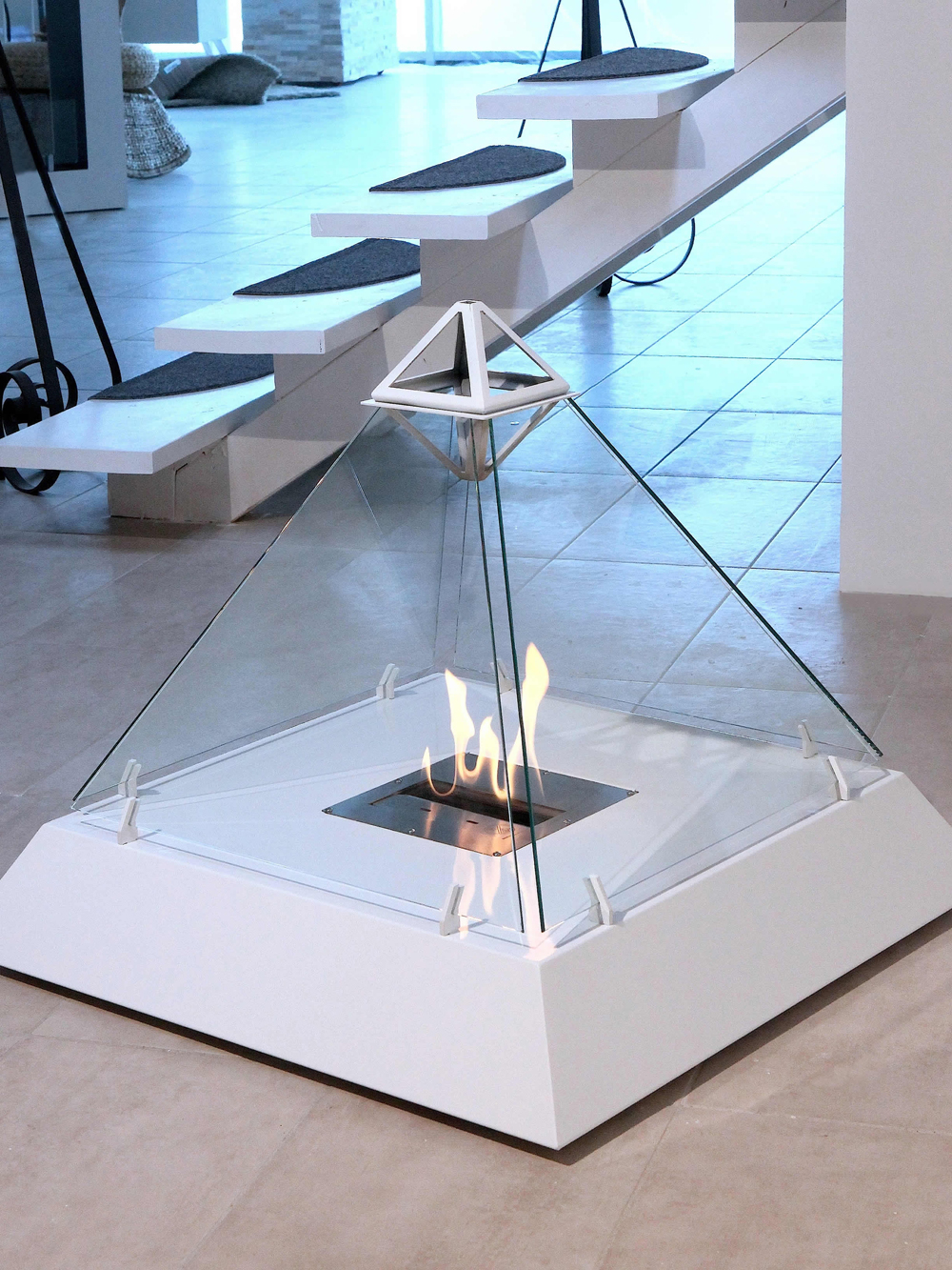 Louvre - Modern Fireplace In The Form Of Iconic Glass Pyramid