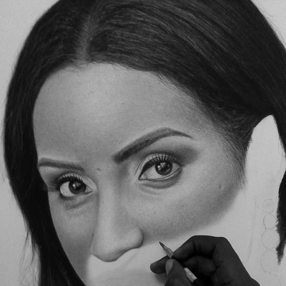 unbelievably realistic pencil drawing