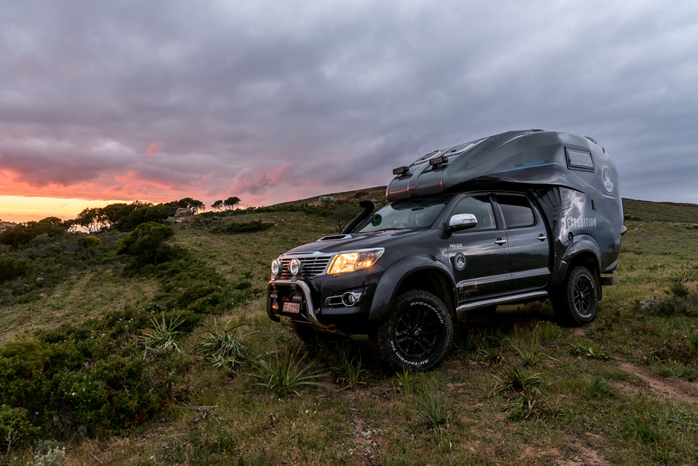 Toyota Hilux Expedition V1 Camper