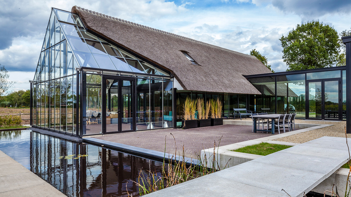 Modern Countryside Villa by Maas Architecten