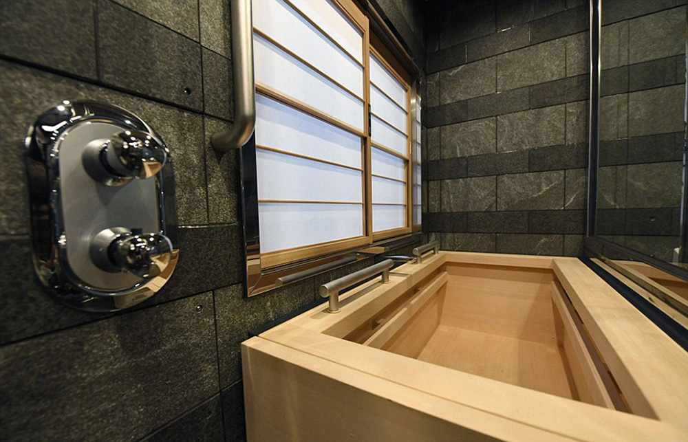 luxury train bathroom