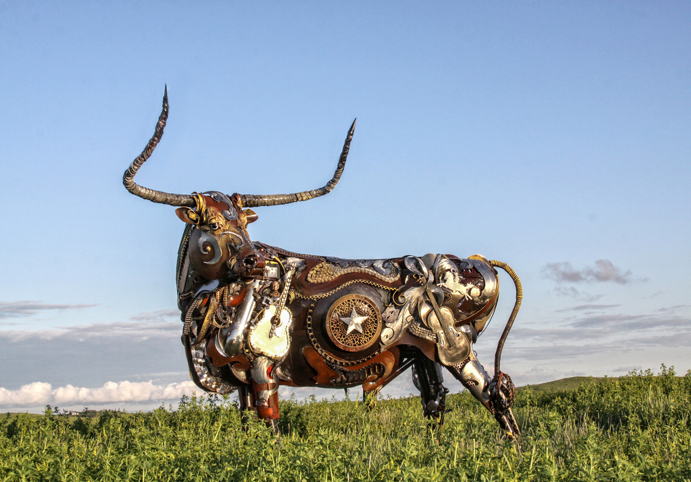 Longhorn metal sculpture