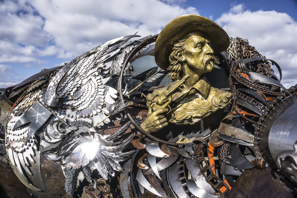 The Last Stand sculpture details