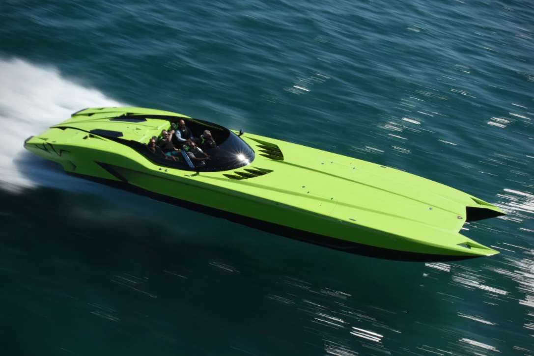 Lamborghini Aventador Super Veloce Speedboat