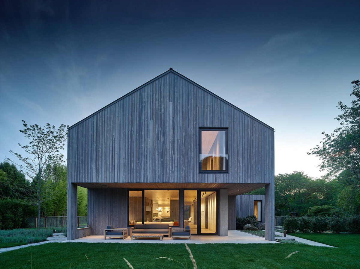Modern Two-Story House in New York
