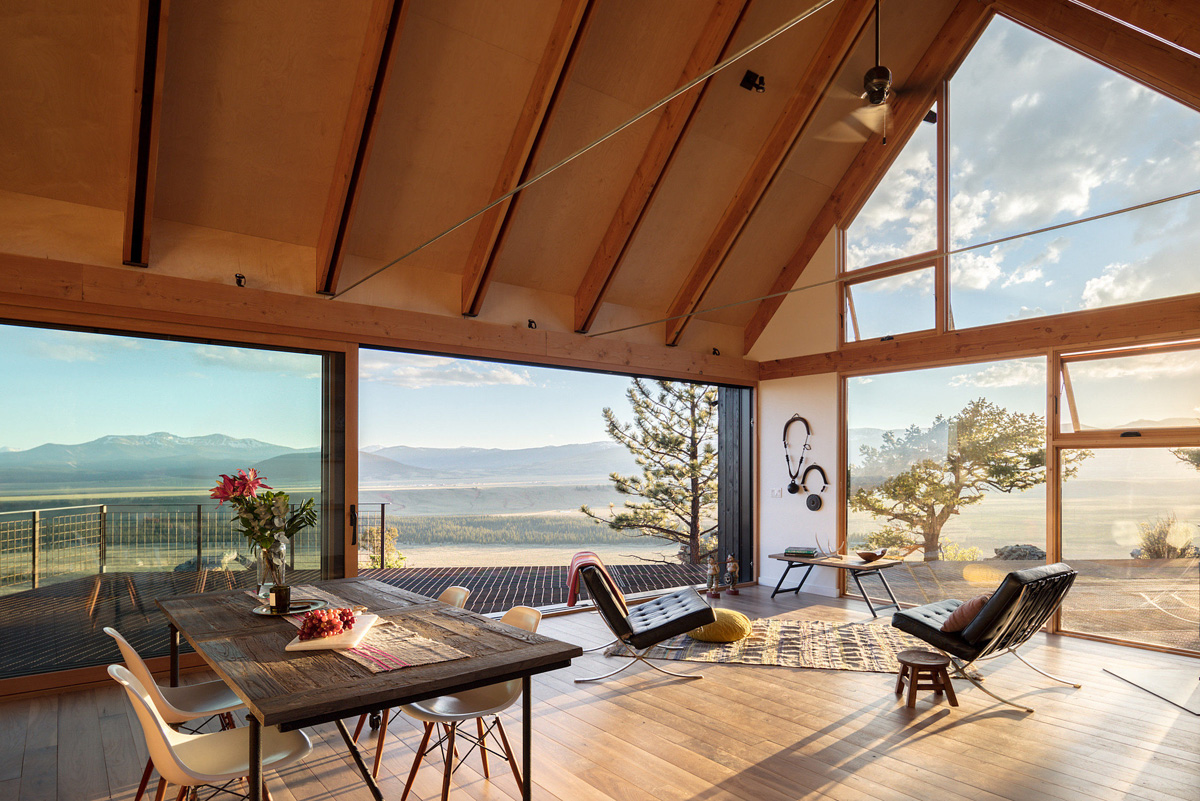 wooden cabin