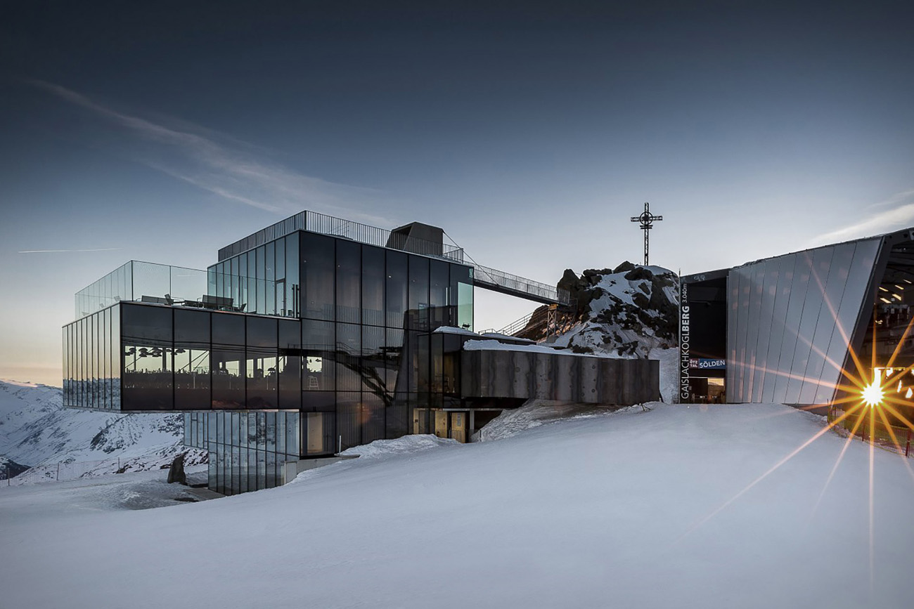 Ice Q Mountain Restaurant from James Bond film Spectre