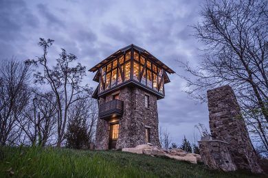 Vertical Entertaining - Tower House For Guests