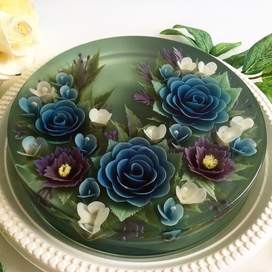 cakes with flowers