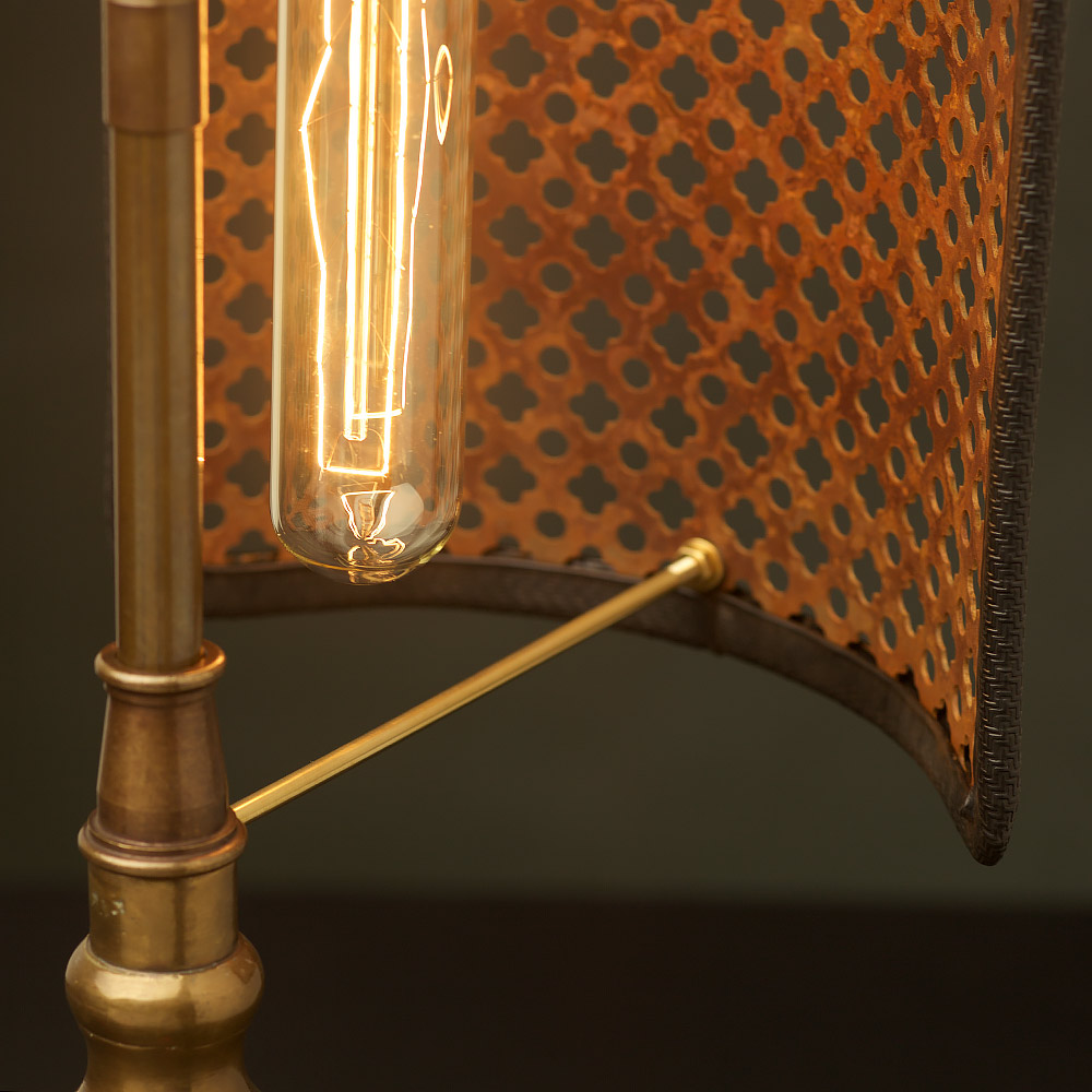 Guard Shield Vintage Desk Lamp