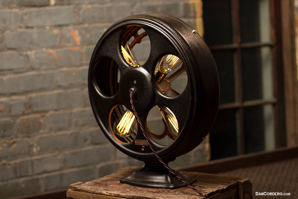 Radio Speaker Table Lamp