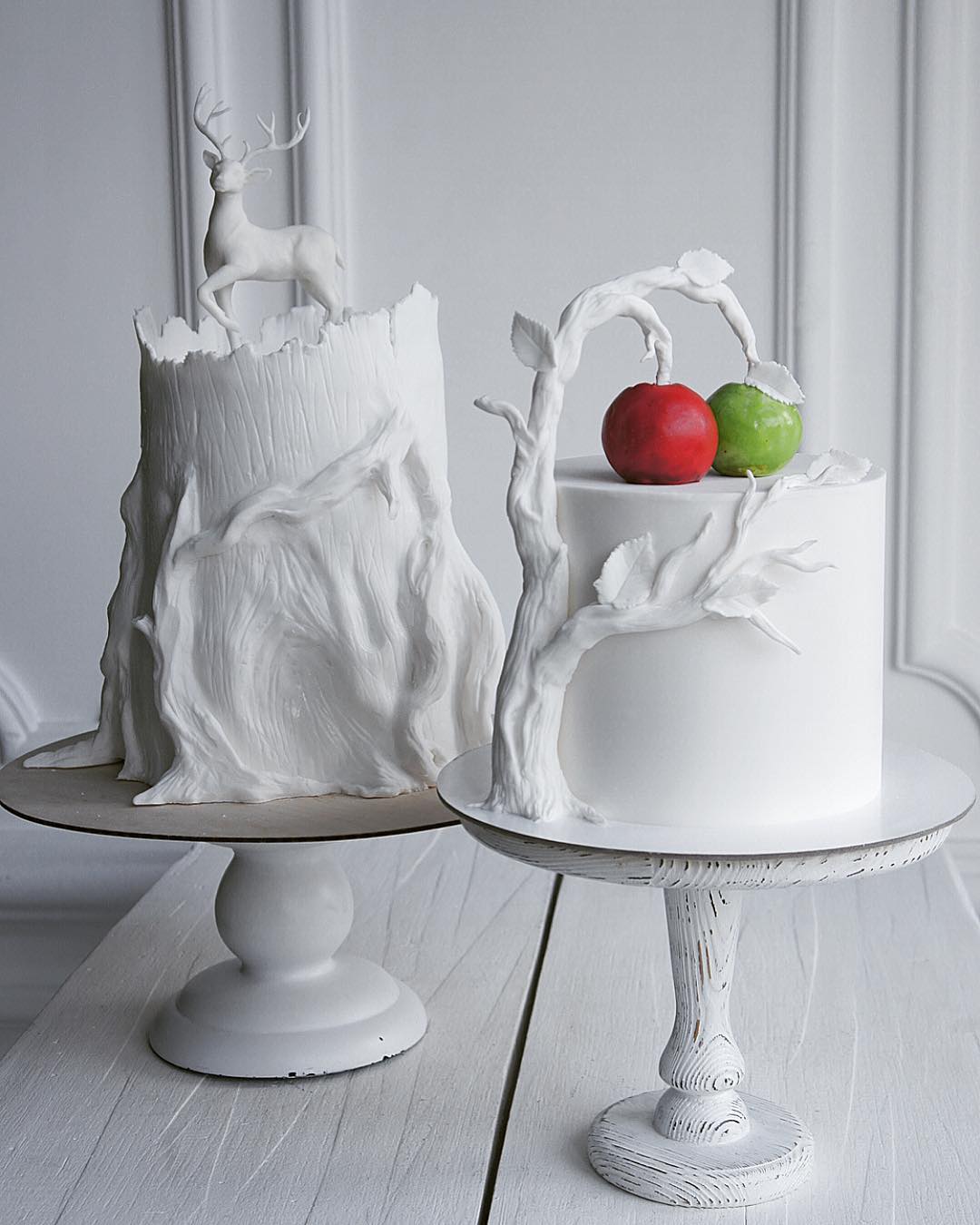 cake with deer
