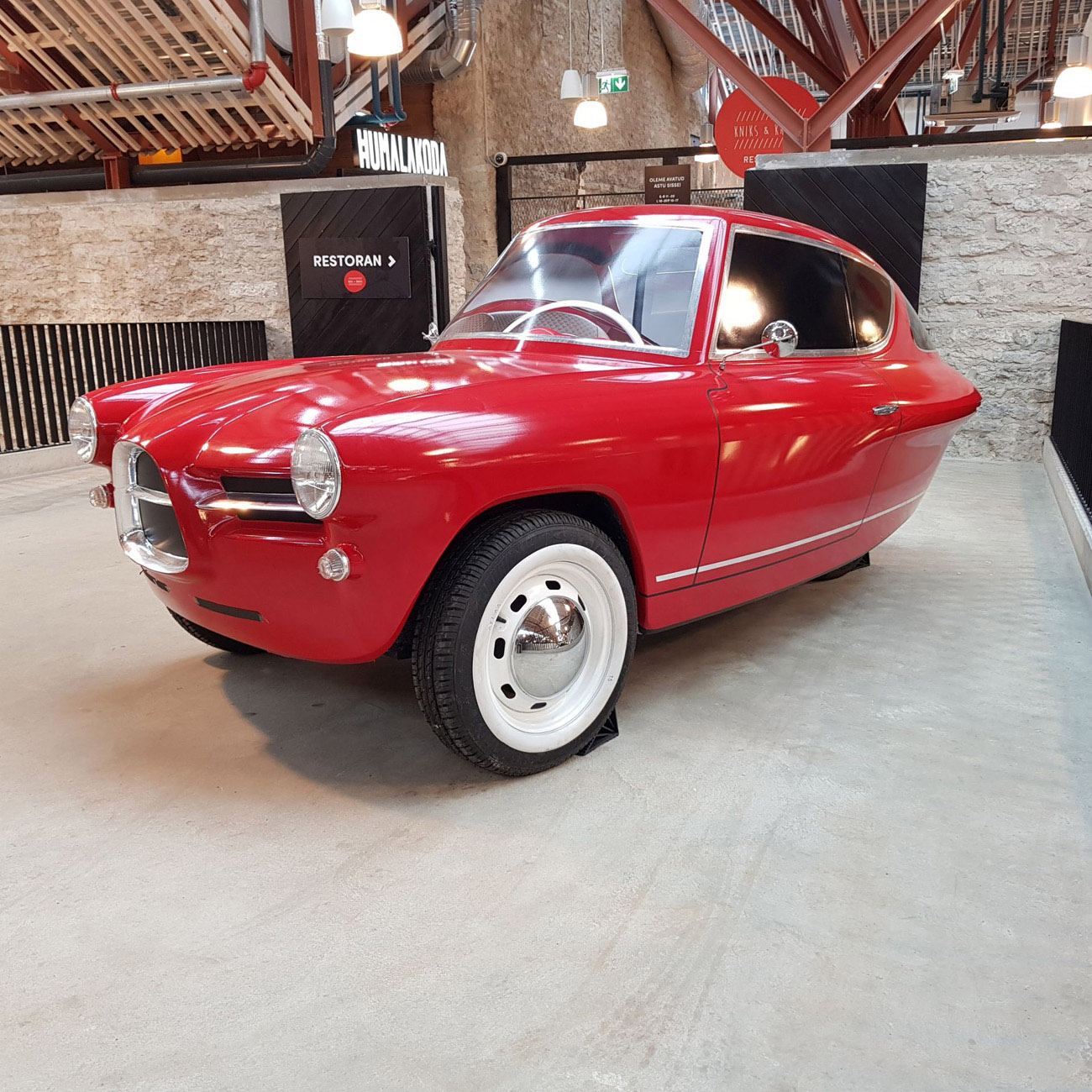 new three wheel car