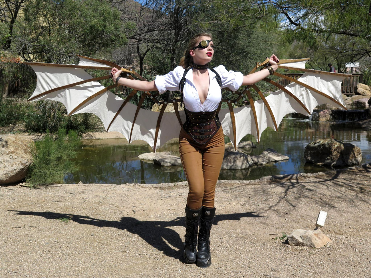 cosplay dragon wings